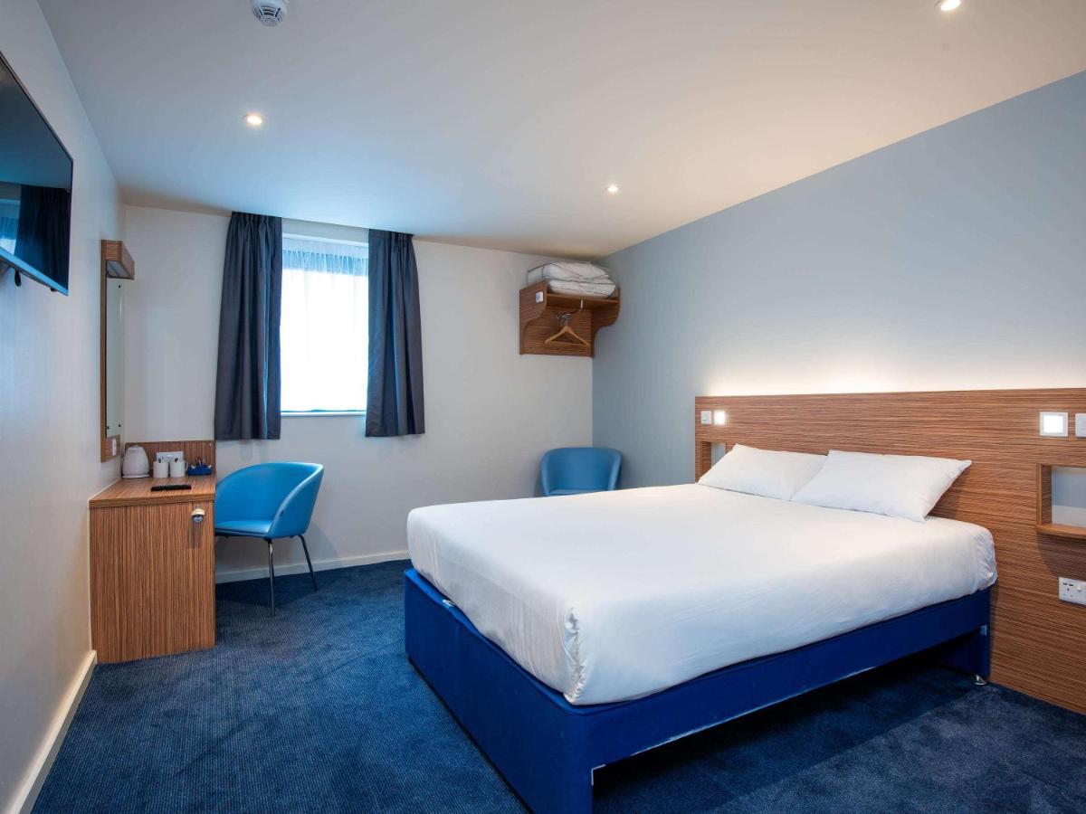 Ibis Budget London Bromley Town Centre Exterior foto