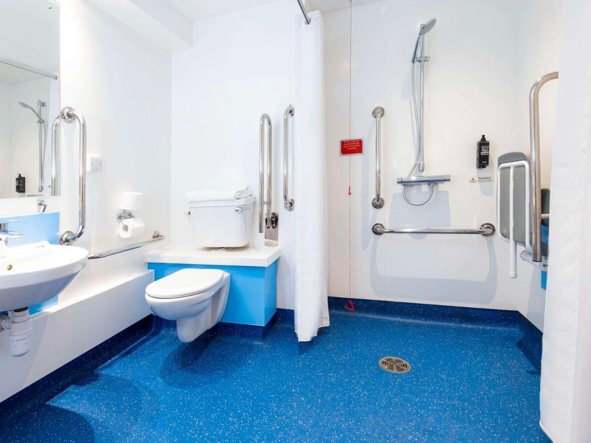 Ibis Budget London Bromley Town Centre Exterior foto
